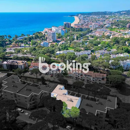 Kaminias Ii Per 4 Persones A Politur Apartment
