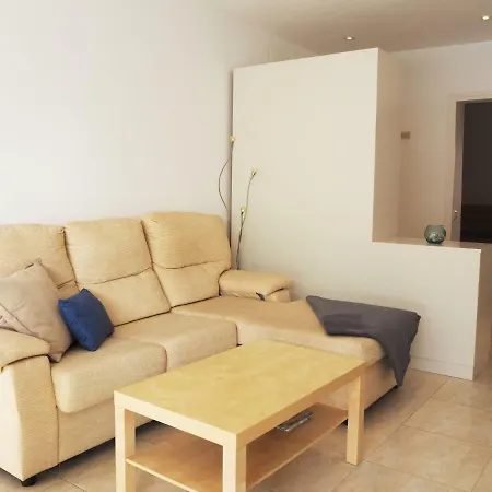 Apartment Kaminias Ii Per 4 Persones A Politur